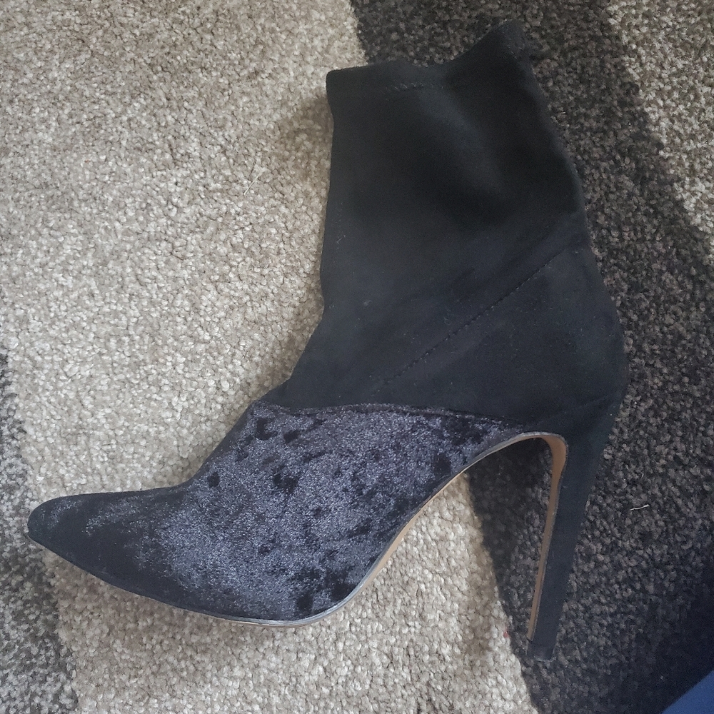 Michael Antonio velvet boots in black size 7.5 , worn once 4.5 inch heels